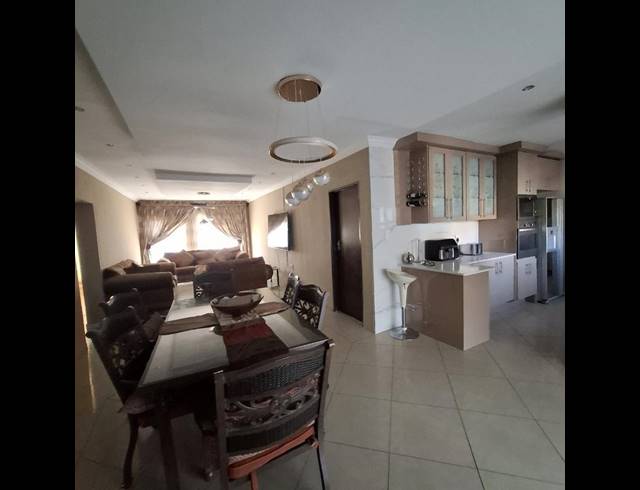 3 BEDROOM HOUSE FOR SALE IN AMANDASIG